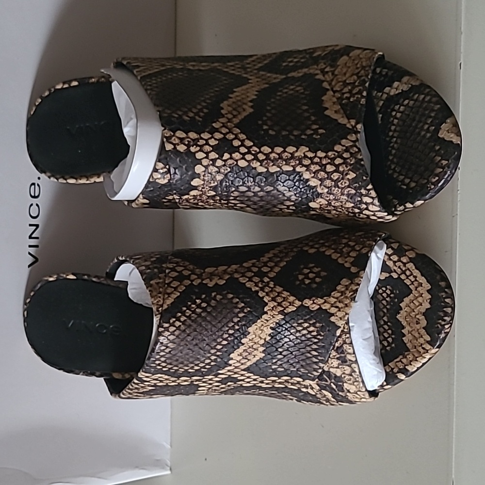 VINCE Leather Mules - Picture 2 of 11
